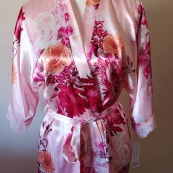Lilac + London Pink Floral Silk Robe - Picture 1 of 4